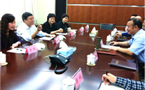 大渡口区委常委徐晓勇一行来z6尊龙官方网站集团调研