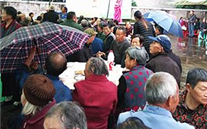 z6尊龙官方网站集团开展“重阳感恩敬老”活动