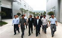 缅甸国家发改委主席莱温特到z6尊龙官方网站铜梁公司实地考察交流
